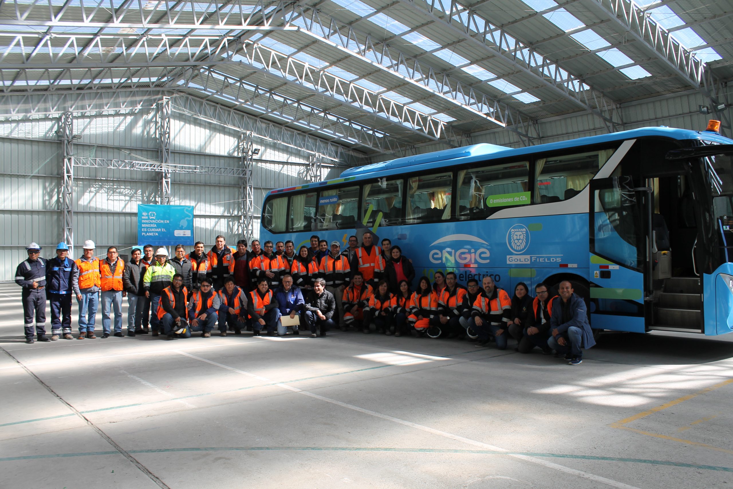 Cerro Corona inició operación del bus 100% eléctrico